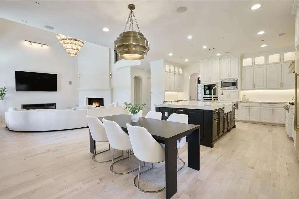 1450 Hilton Head Lane