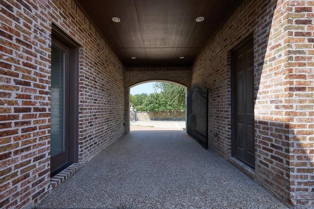 1450 Hilton Head Lane