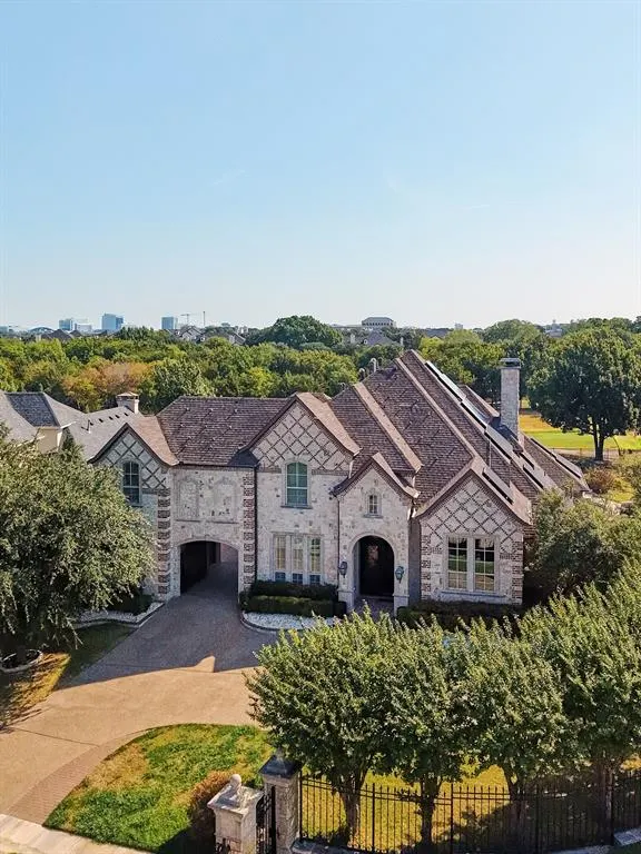 1450 Hilton Head Lane
