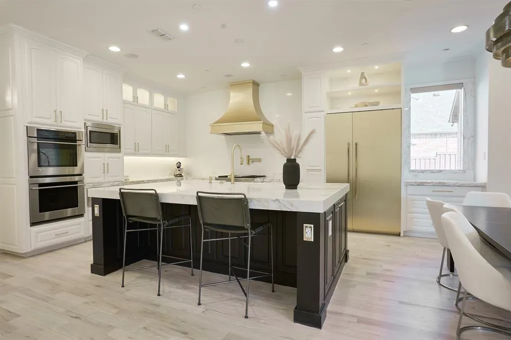 1450 Hilton Head Lane