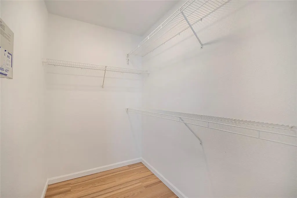 1618 Pin Oak Trail