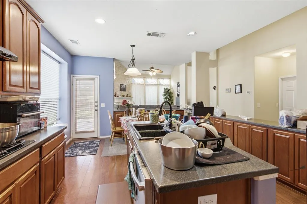 11117 Silver Horn Drive