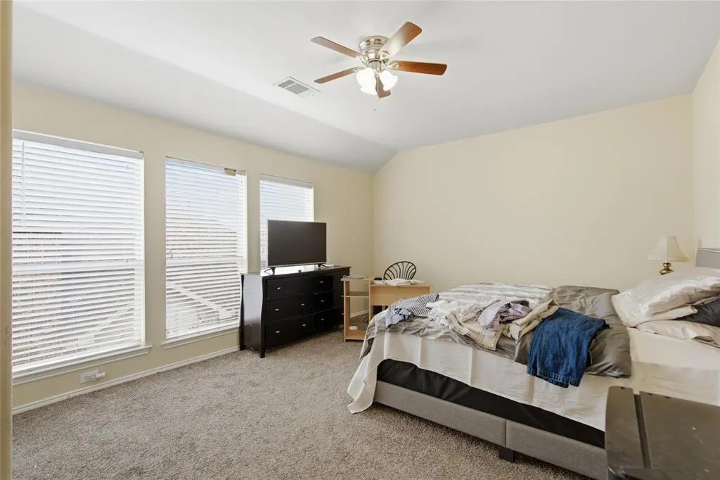 11117 Silver Horn Drive