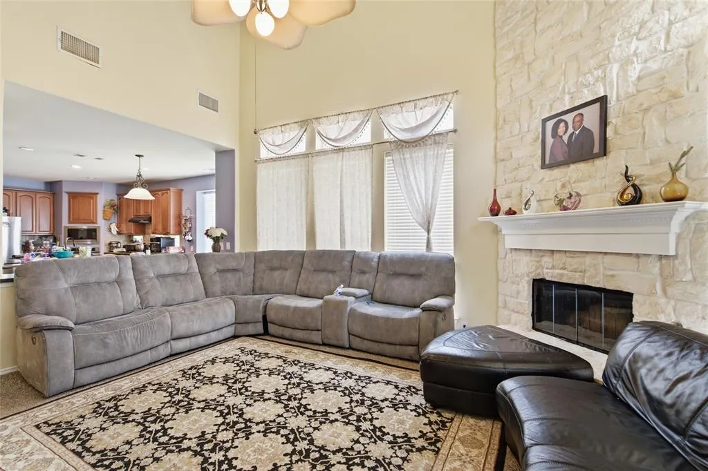 11117 Silver Horn Drive
