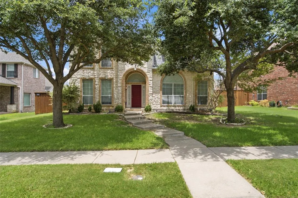 11117 Silver Horn Drive