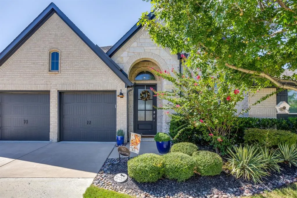 3917 Redbud Drive