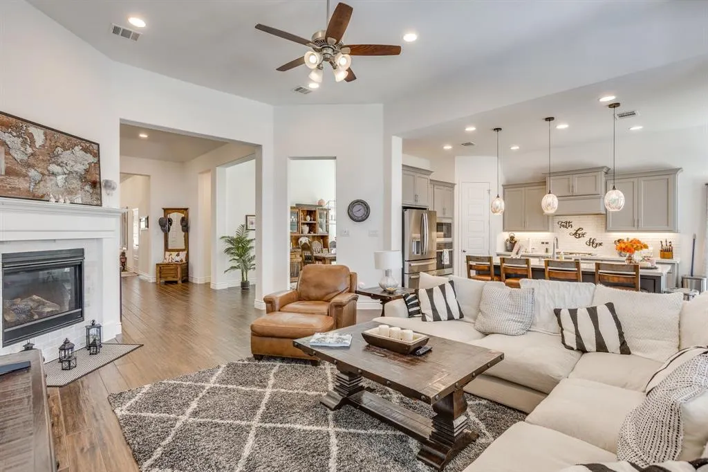 3917 Redbud Drive