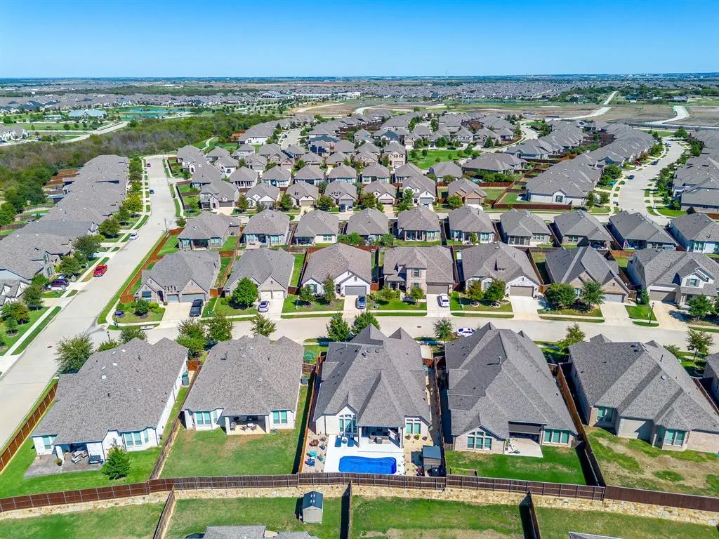 3917 Redbud Drive