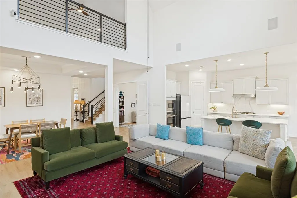 16608 Highland Drive