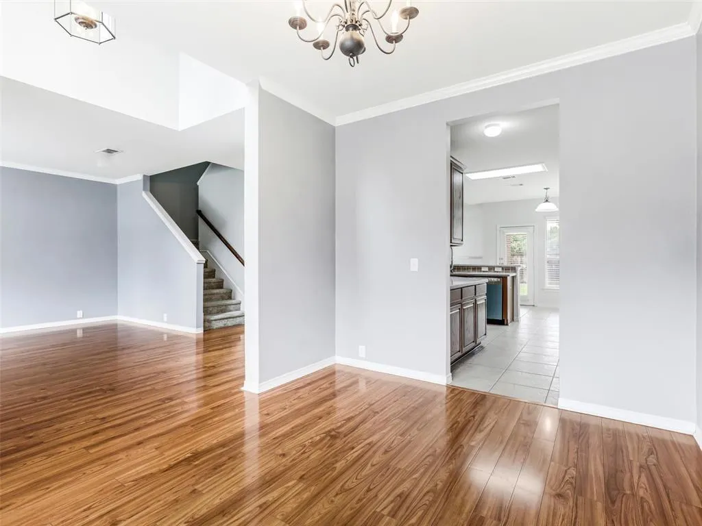 7419 Ravenhill Drive