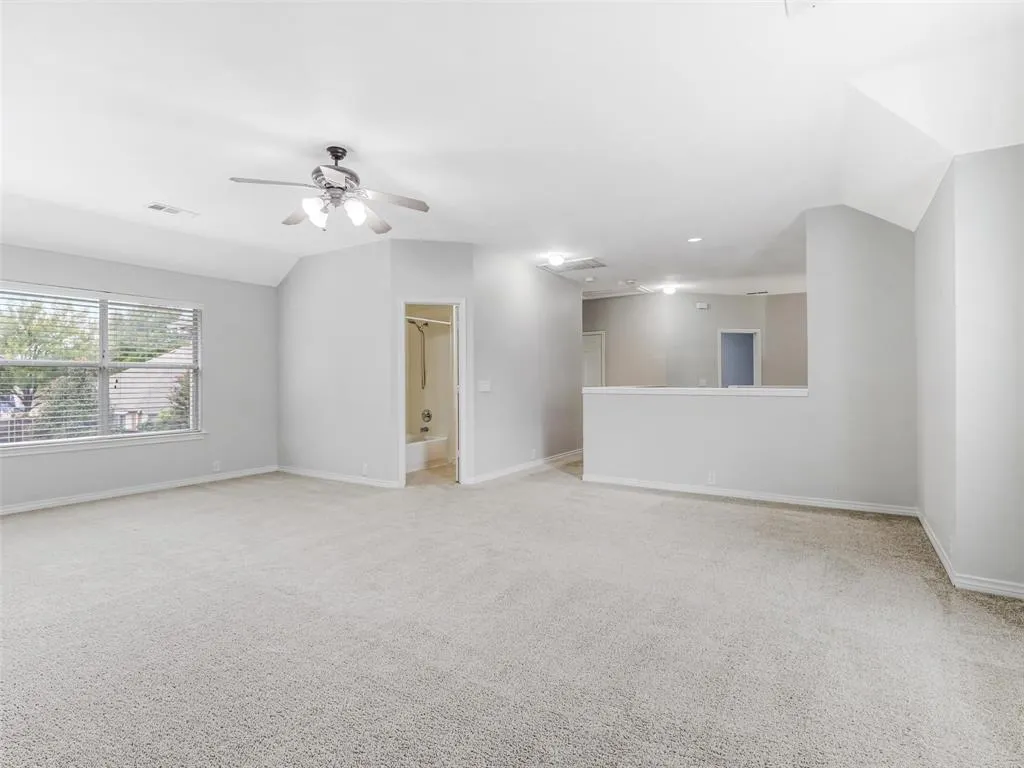 7419 Ravenhill Drive