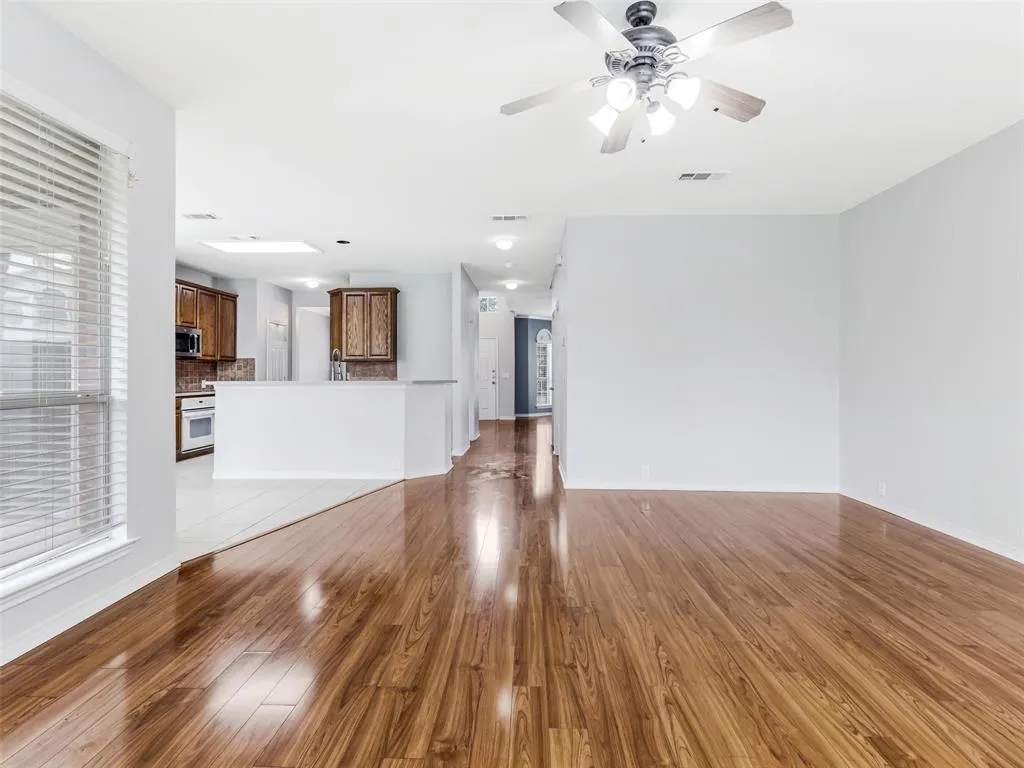 7419 Ravenhill Drive