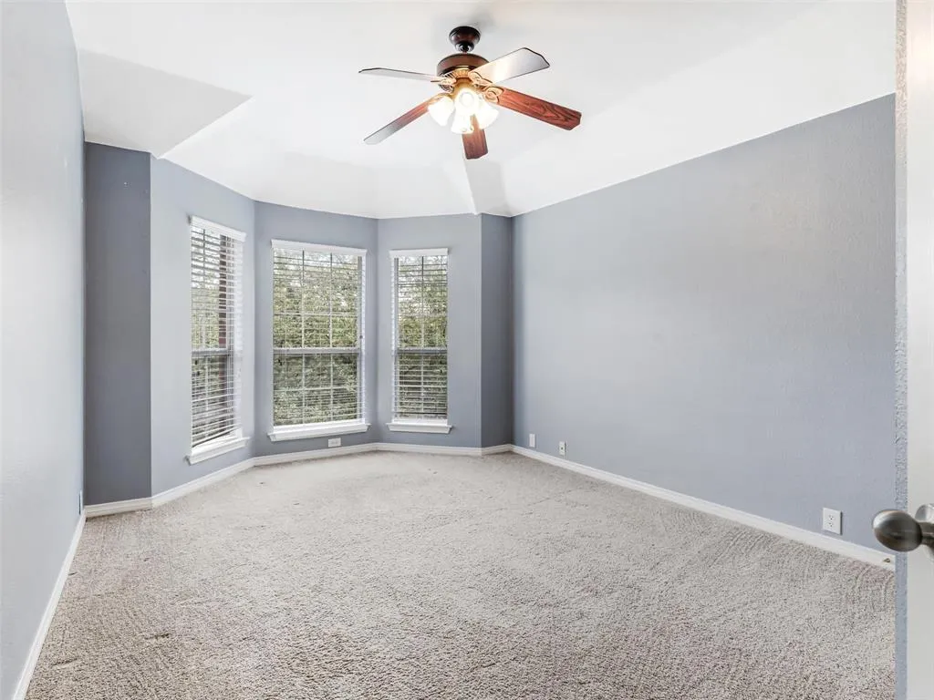 7419 Ravenhill Drive