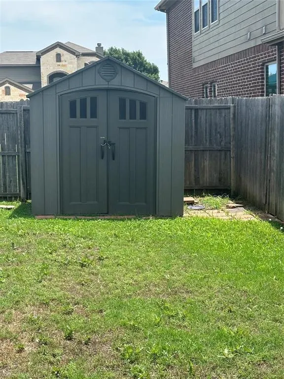 8404 Sioux Trail