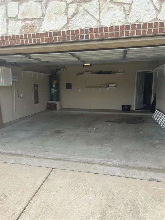 8404 Sioux Trail