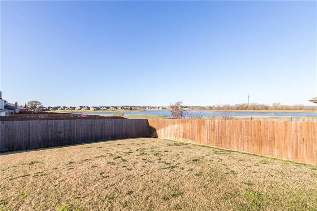 8404 Sioux Trail