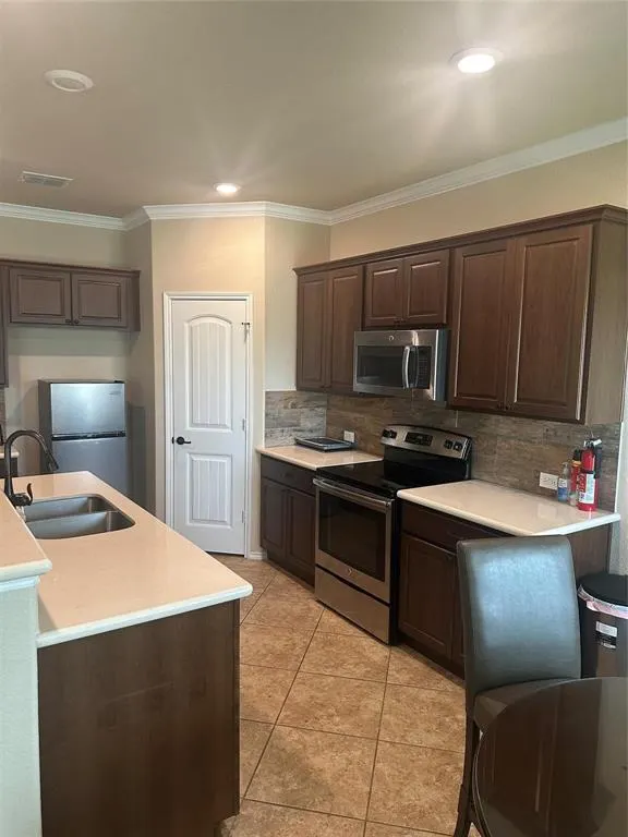 8404 Sioux Trail