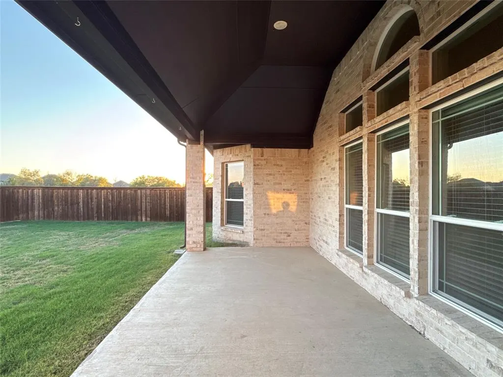 504 Christie Crossing
