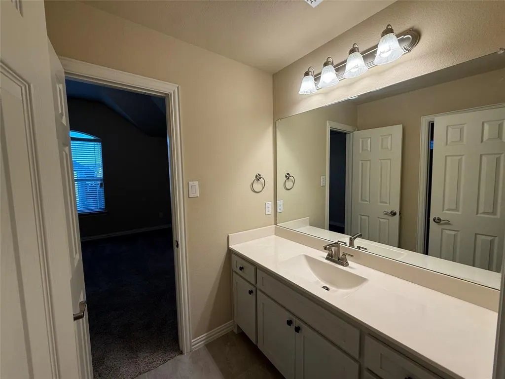 504 Christie Crossing