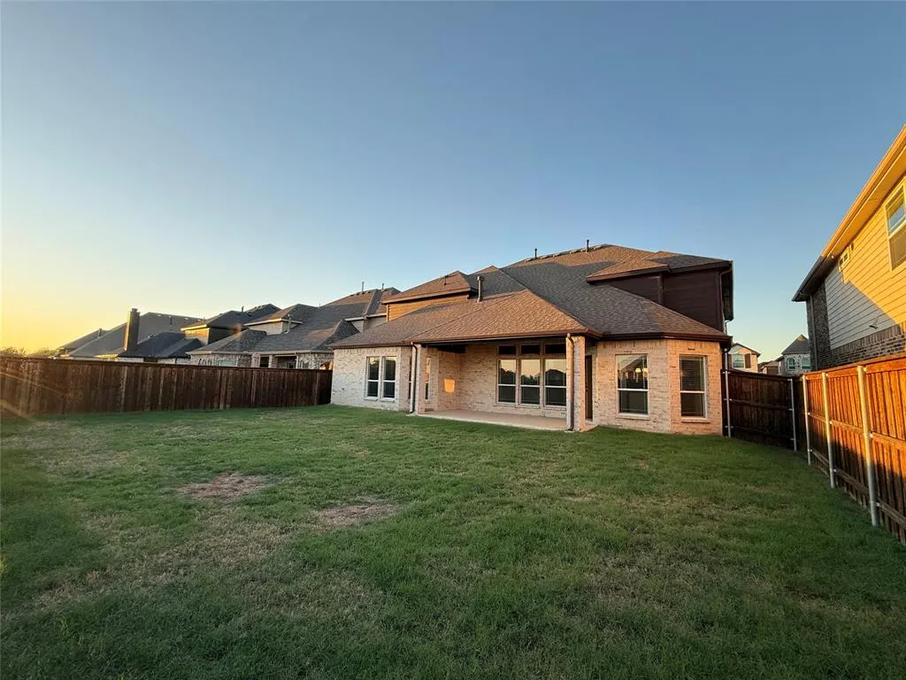 504 Christie Crossing