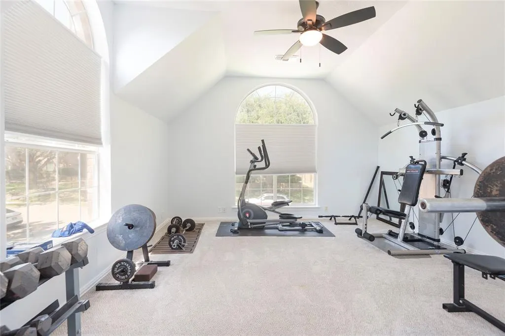 909 Hills Creek Drive