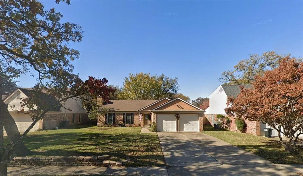 1703 Woodhollow Drive