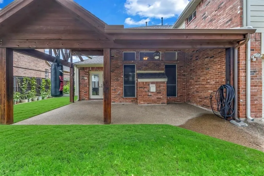 8305 Bartley Circle