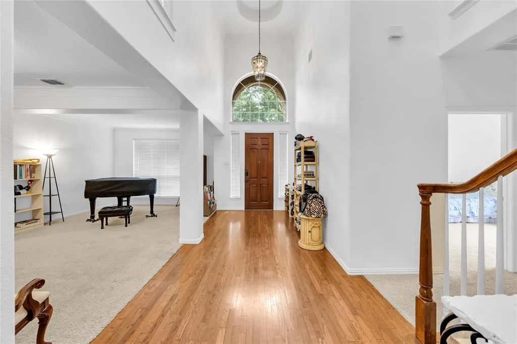 8305 Bartley Circle