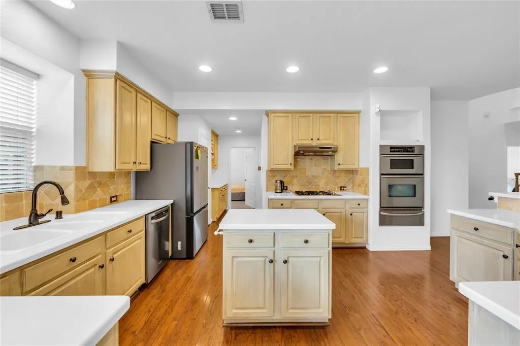 8305 Bartley Circle
