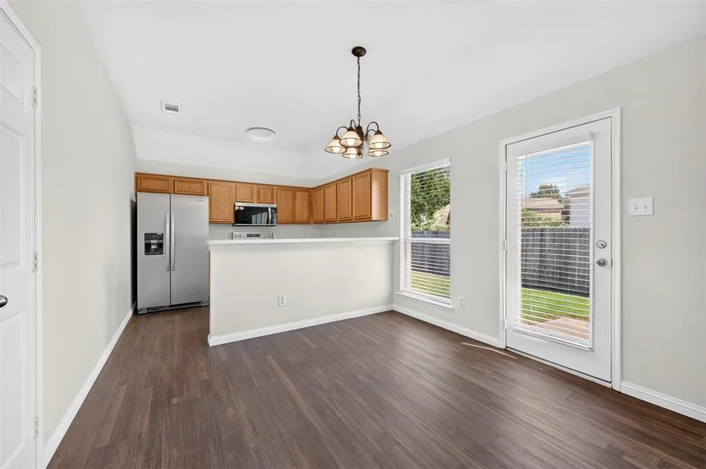 2724 Douglas Drive