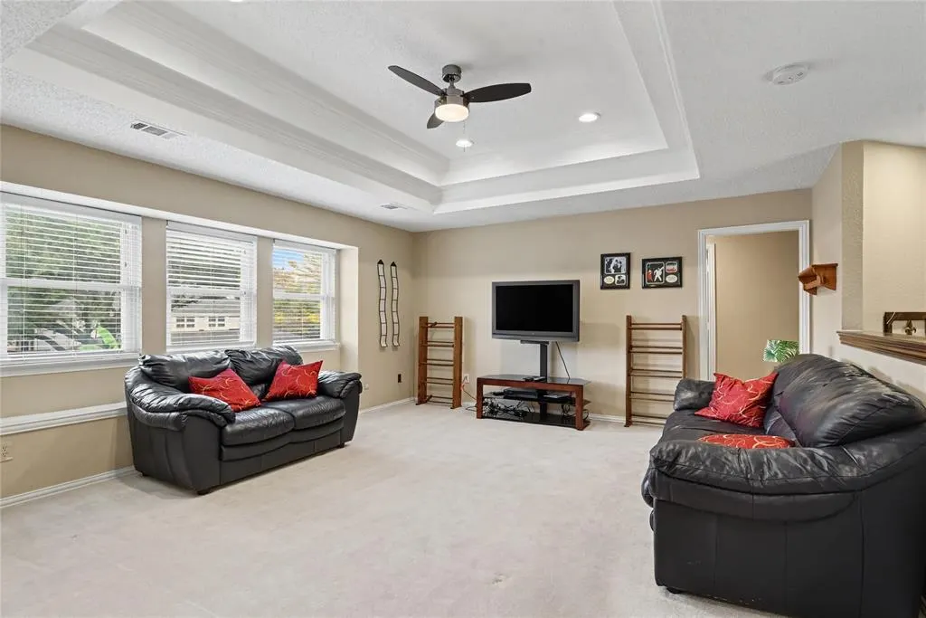 1713 Endicott Drive