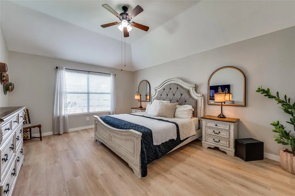 2820 Saddlebred Trail