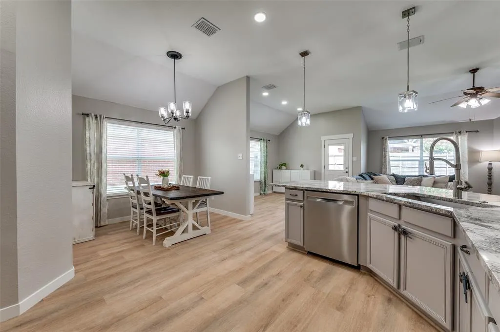 2820 Saddlebred Trail