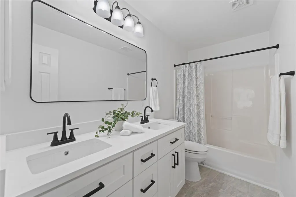 2337 Magnolia Drive