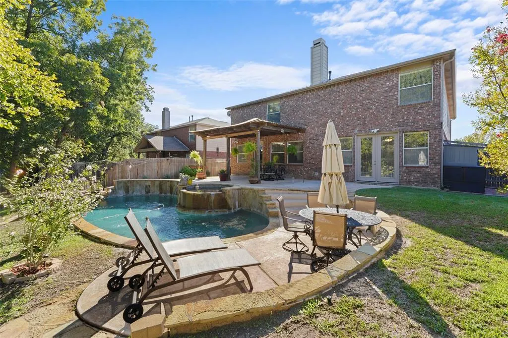 2337 Magnolia Drive