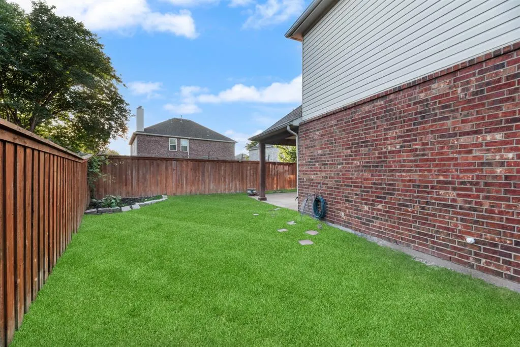 2208 Sheldon Drive
