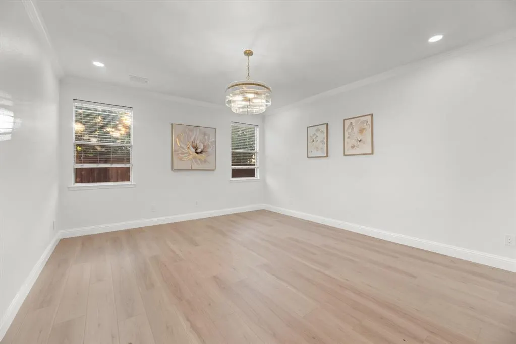 2208 Sheldon Drive