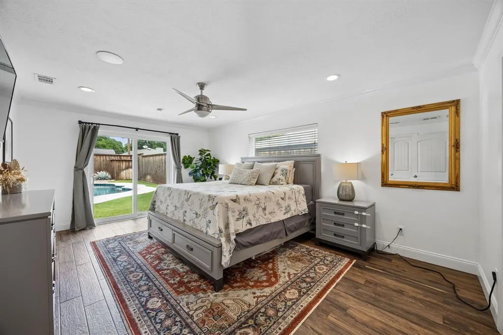 7711 La Avenida Drive