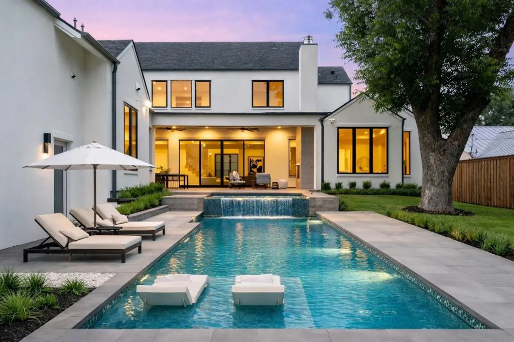 7522 Midbury Drive