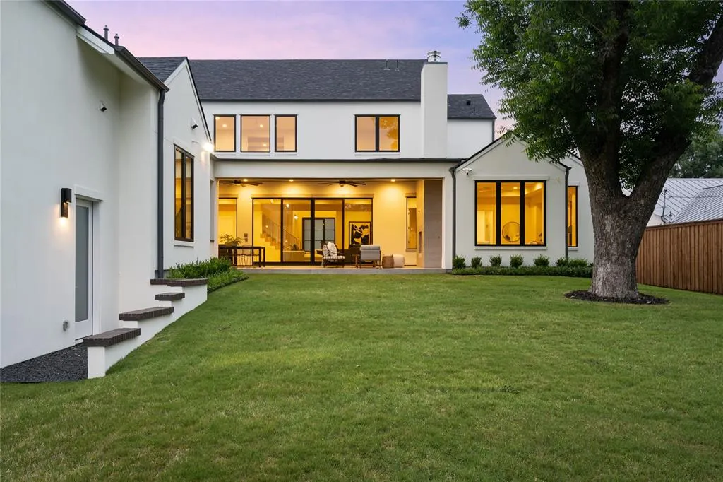 7522 Midbury Drive