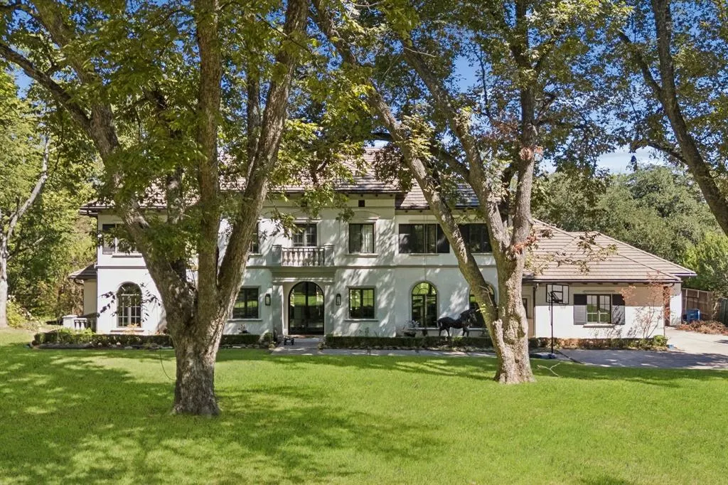7217 Fisher Road