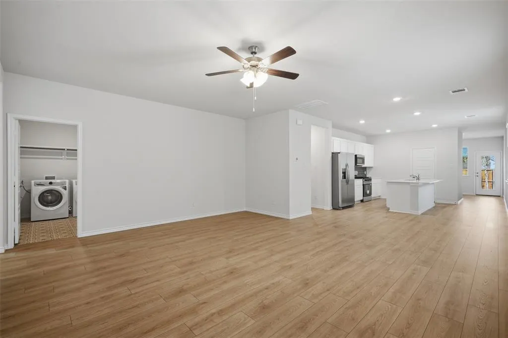 2541 Crestone Drive