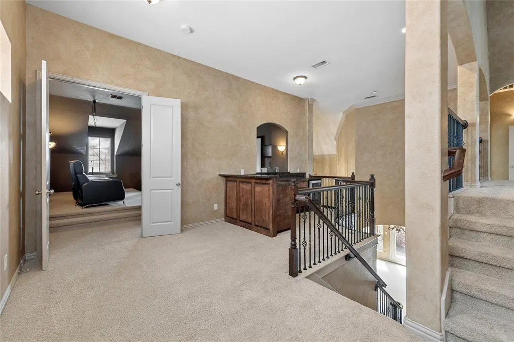 7005 Kenswick Drive