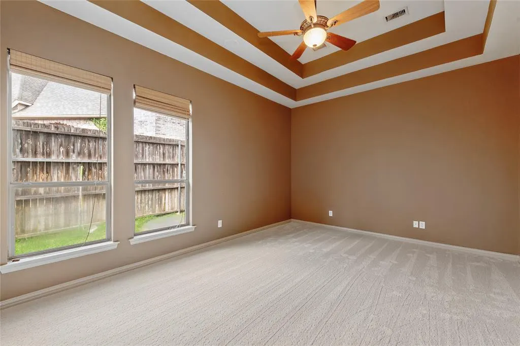 7005 Kenswick Drive