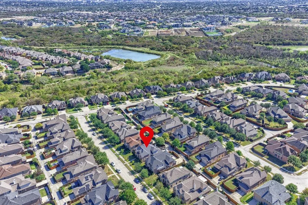 1111 Fossil Lake Drive