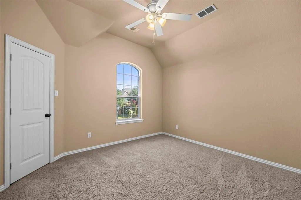 1111 Fossil Lake Drive