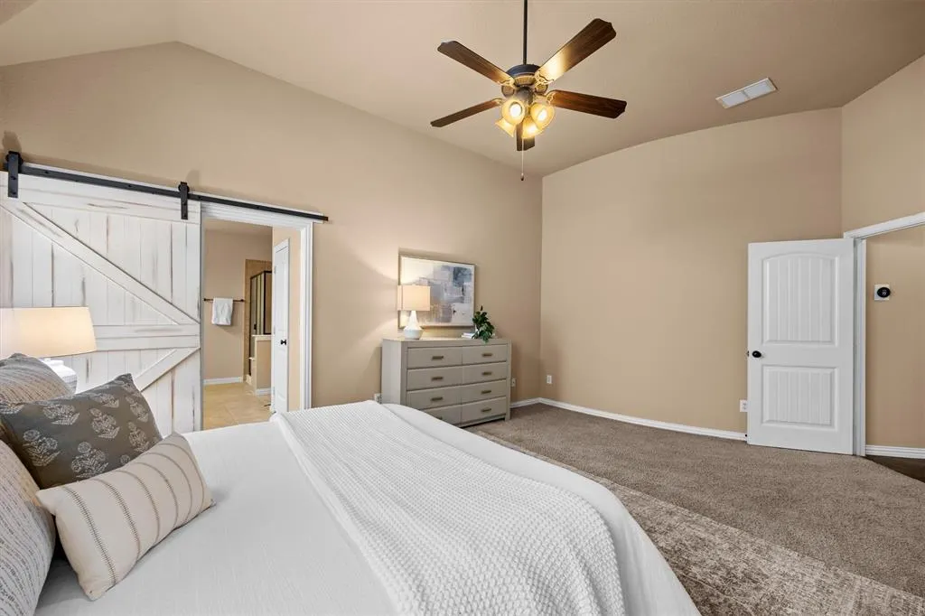 1111 Fossil Lake Drive