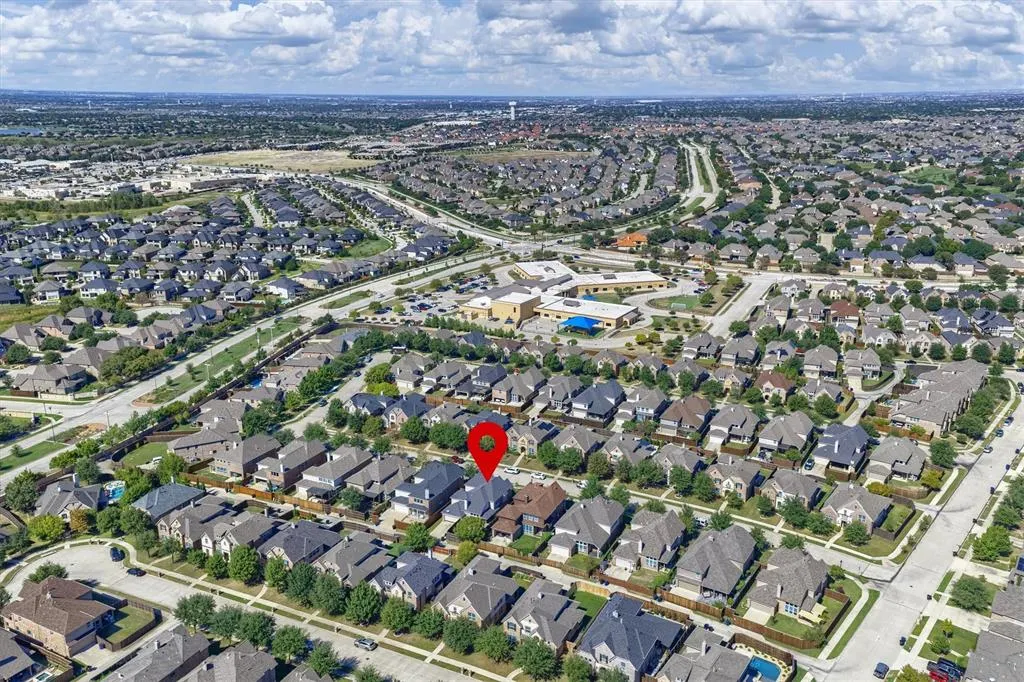 1111 Fossil Lake Drive