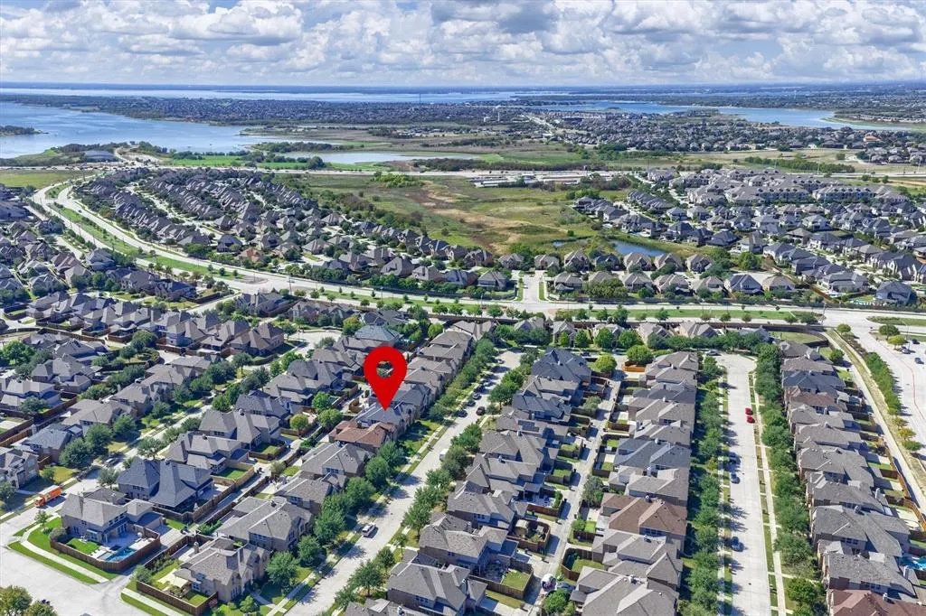 1111 Fossil Lake Drive