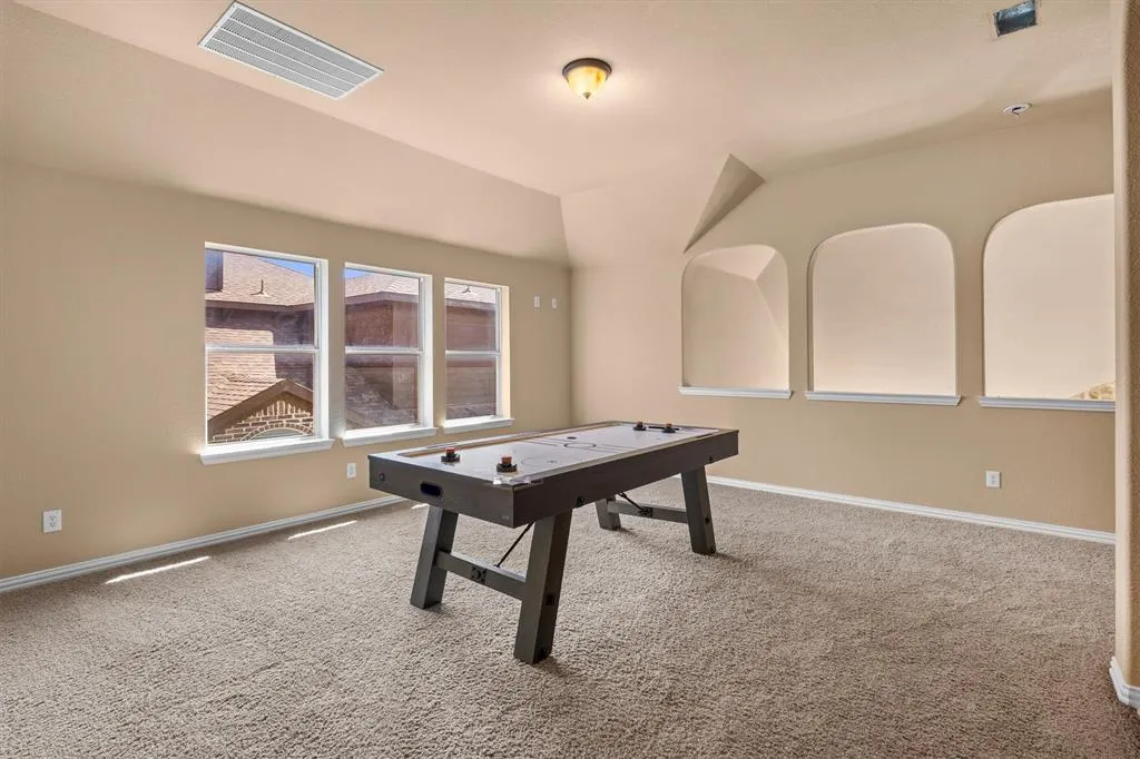 1111 Fossil Lake Drive